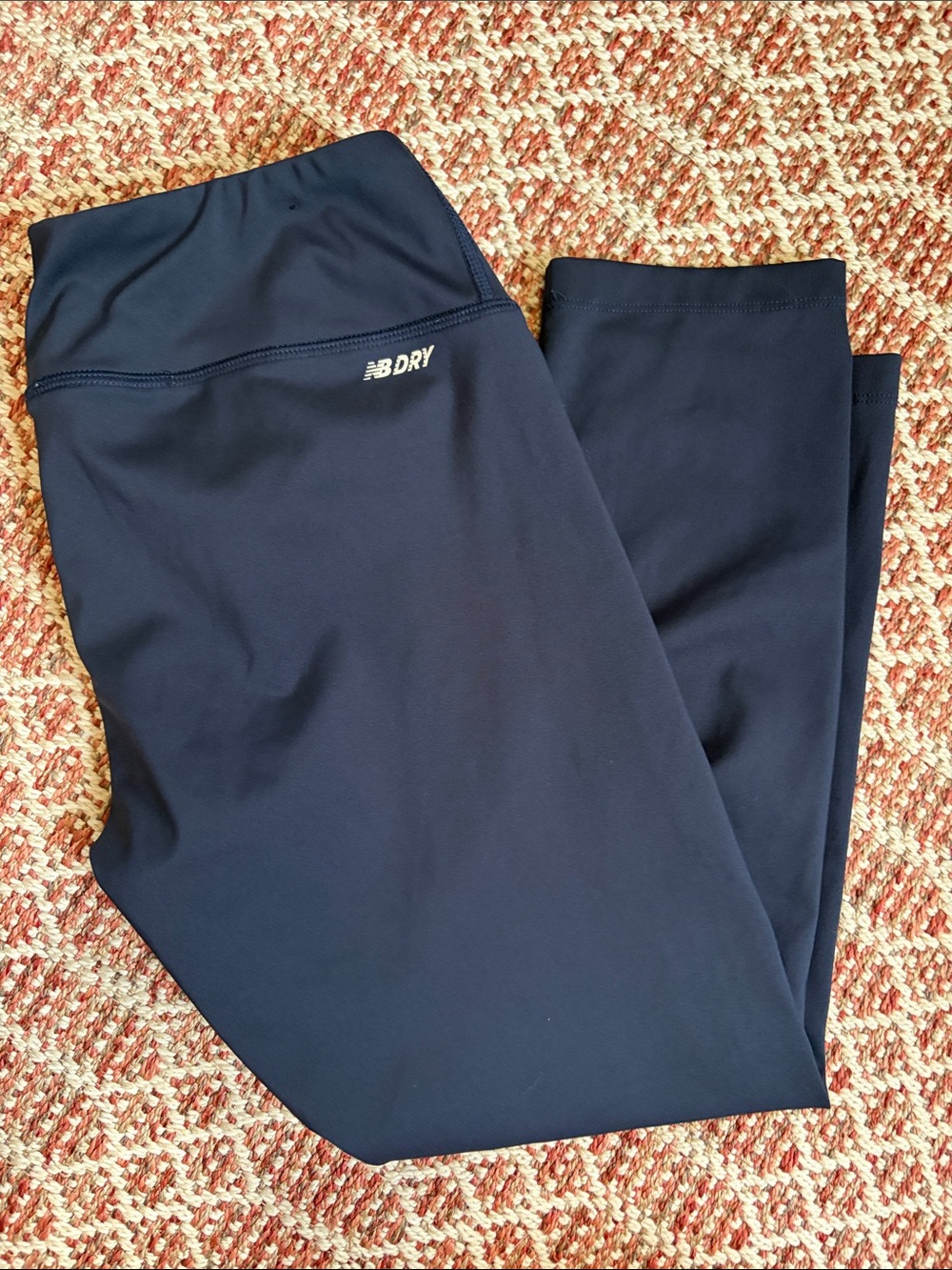 New Balance Dark Navy Performance Leggings - Picture 3 of 4